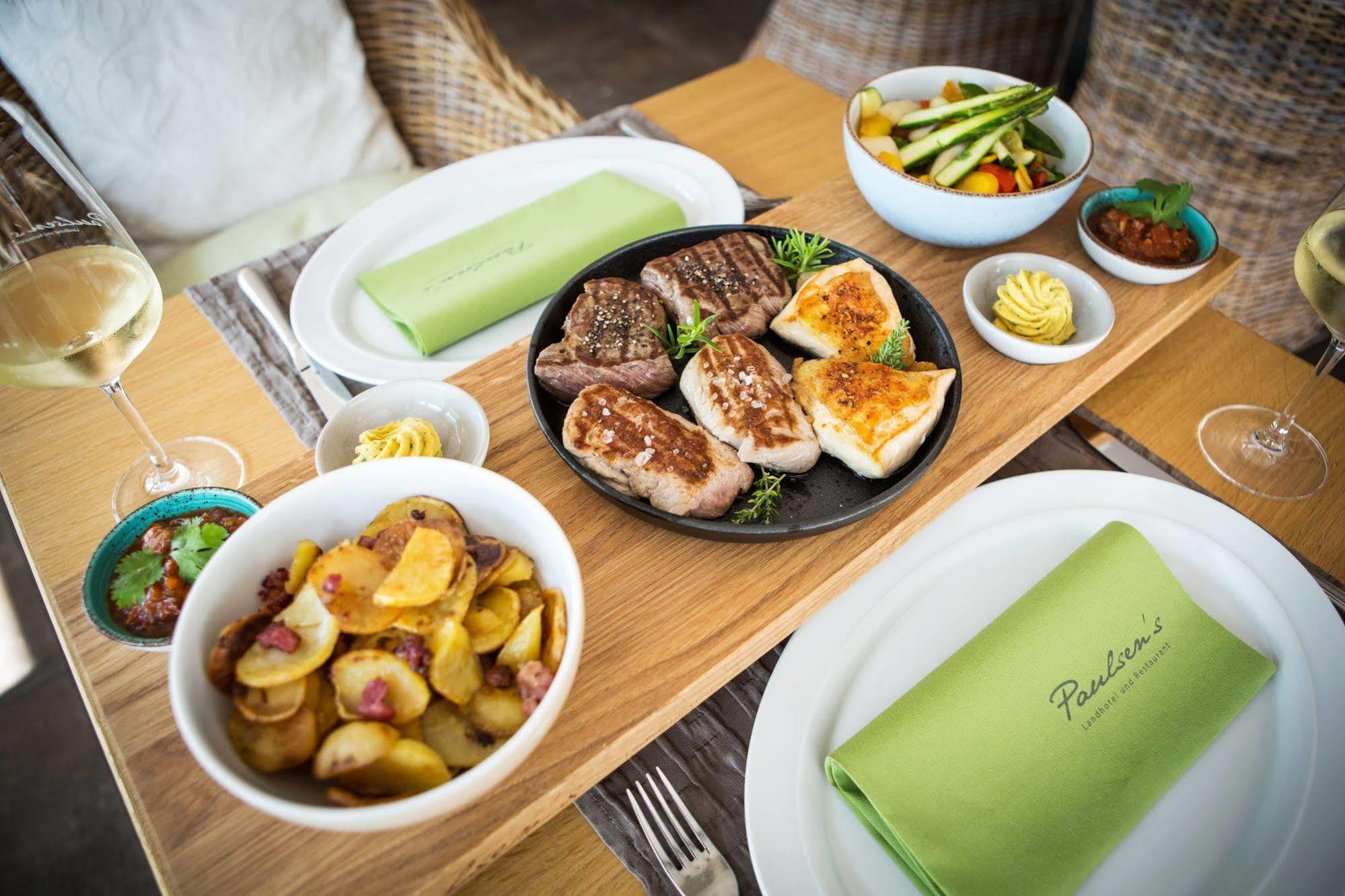 Paulsen'S Landhotel Und Restaurant Bohmstedt المظهر الخارجي الصورة